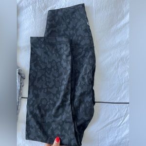 Lululemon Align Cropped Leggings